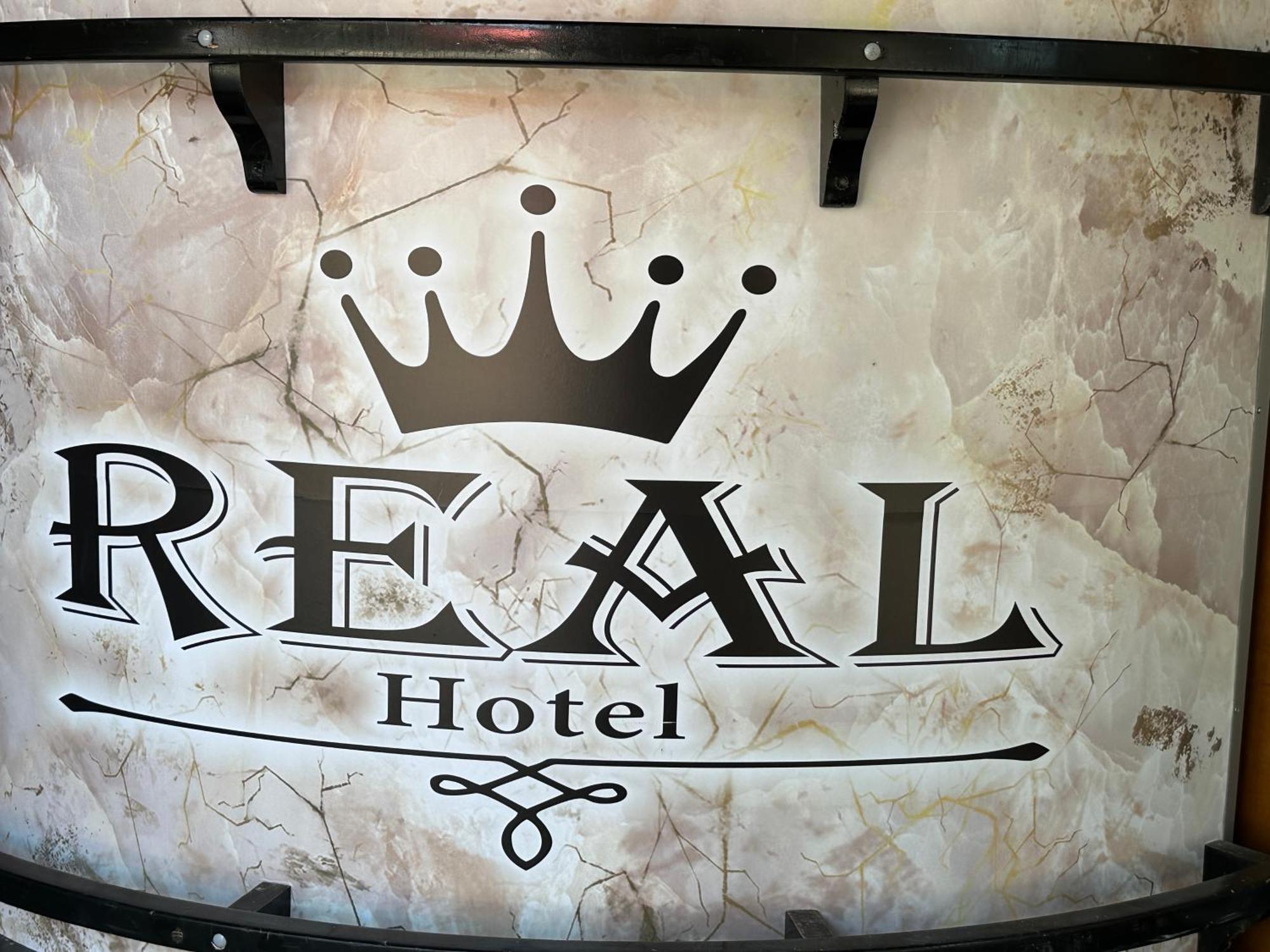 Hotel Bar Restaurant Real